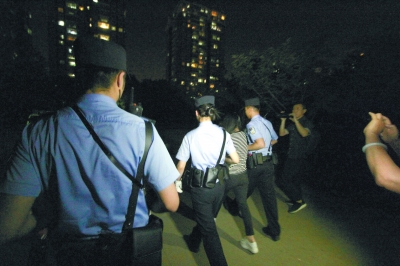 巫师3怎么把面具拿下来
